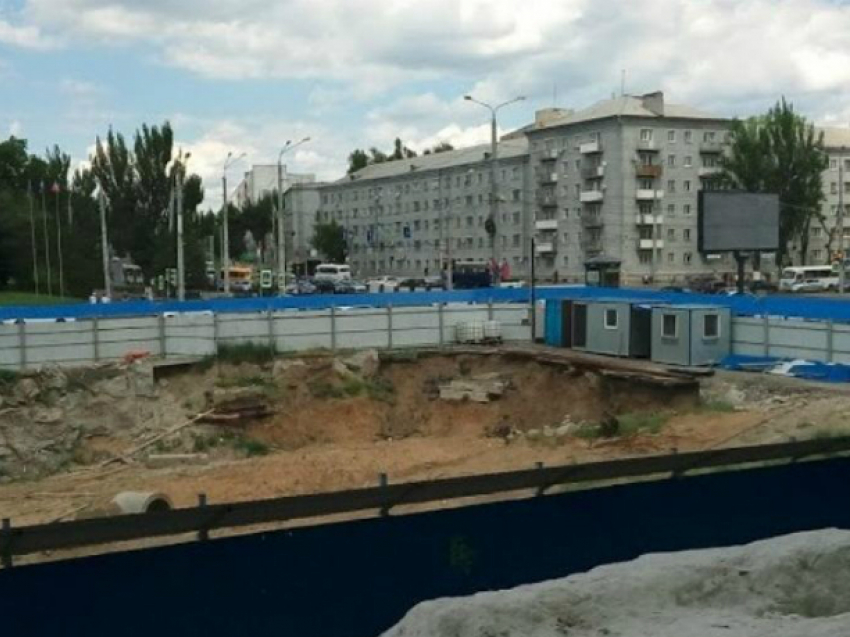 Кушнарев запланировал вернуть фонтан на ростовскую площадь Ленина