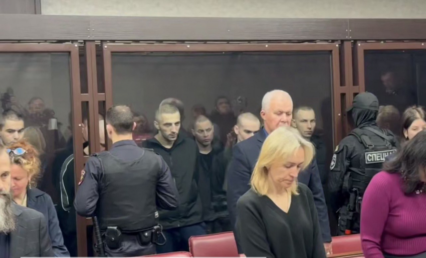 В Ростове огласили приговор 15 боевикам запрещенного батальона «Айдар»*