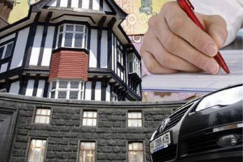 Более 180 миллионов рублей за 2015 год заработала жена одного из замов ростовского сити-менеджера