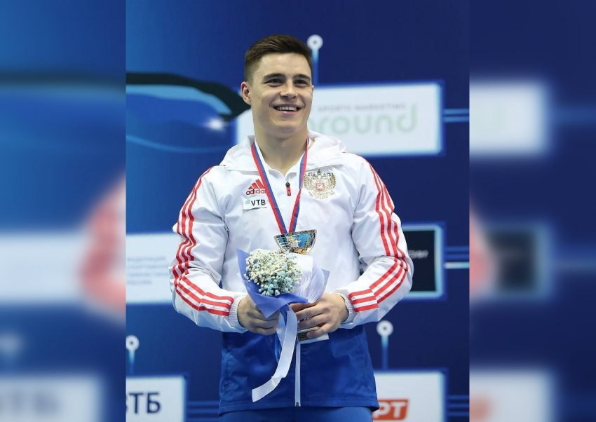 Ростовский гимнаст Никита Нагорный завоевал золотую медаль чемпионата России в опорном прыжке