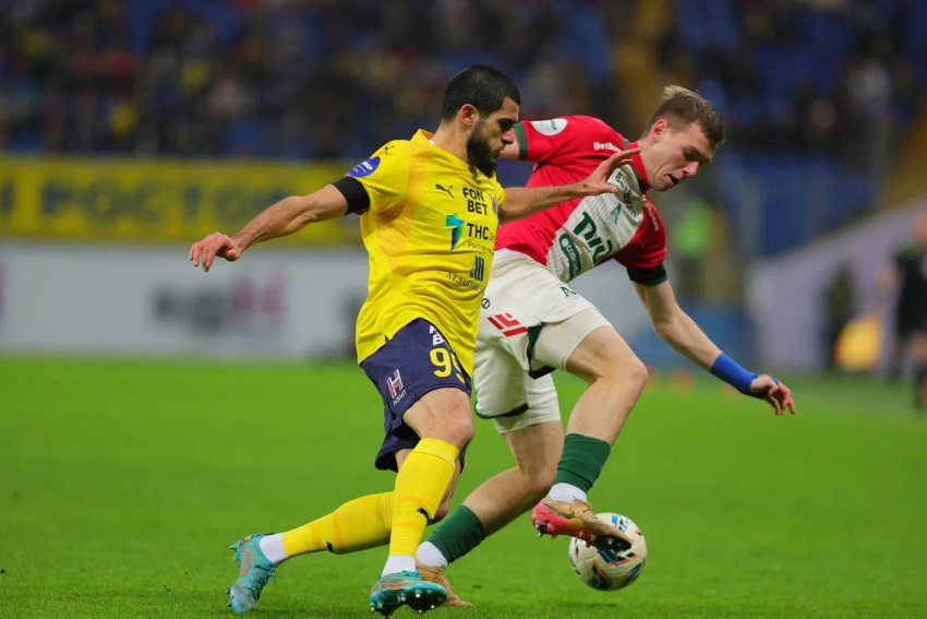 ФК «Ростов» проиграл московскому «Локомотиву» со счетом 1:3