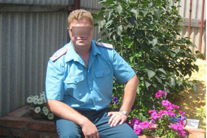 Донского полицейского проверяют за драку с женой