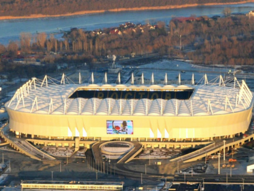 На борту красочных шаттлов поедут футбольные фанаты на стадион «Ростов-арена»