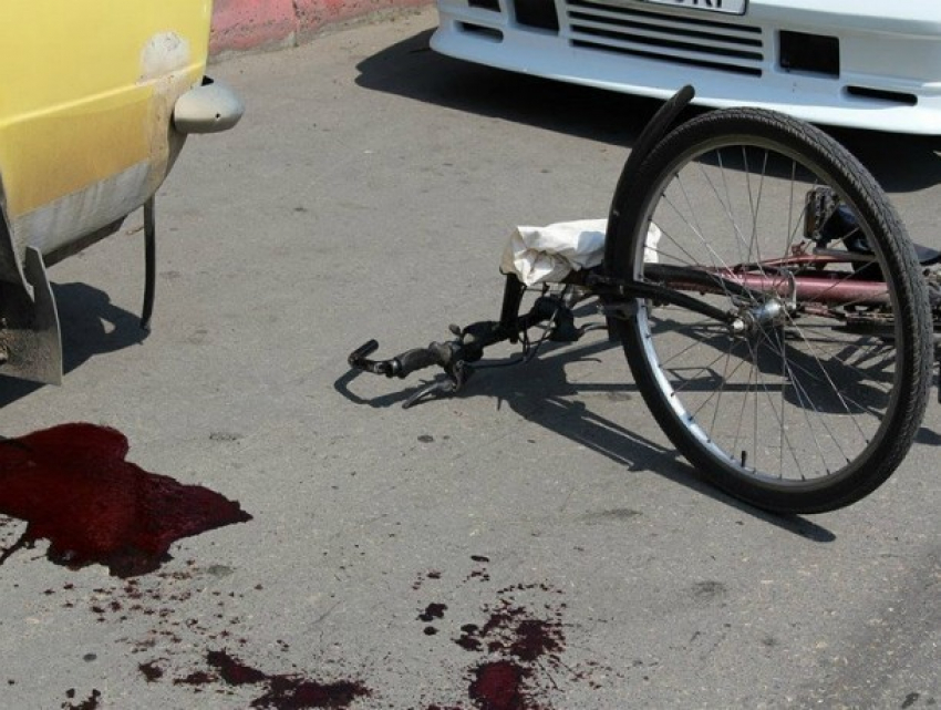 Раздавил велосипедиста под Ростовом и трусливо умчался дальнобойщик из Крыма
