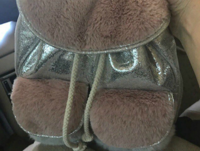 Устроившая курс воровства в торговом центре леди вернула рюкзак после публикации «Блокнота» в Ростове