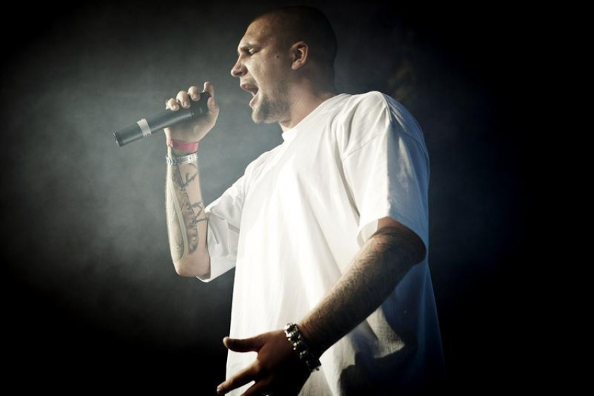 Коллеги по музыкальному цеху назвали ростовчанина Басту наркоманом