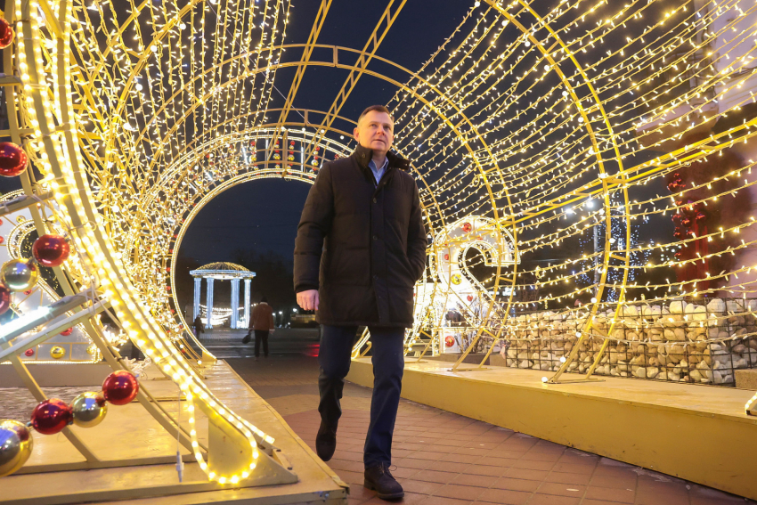 Губернатор Дона поздравил жителей с Новым годом