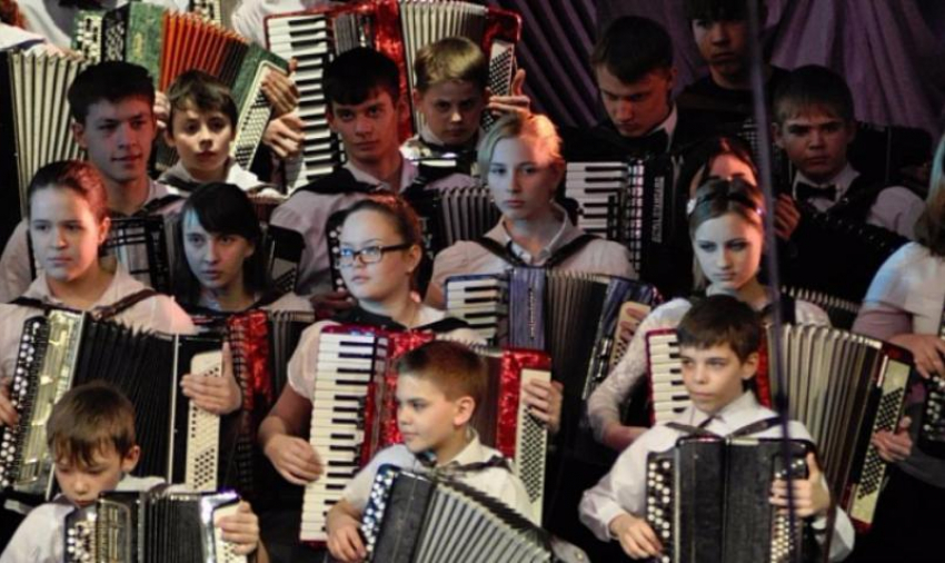 Международный конкурс баянистов и аккордеонистов в Ростове соберет музыкантов из 50 стран