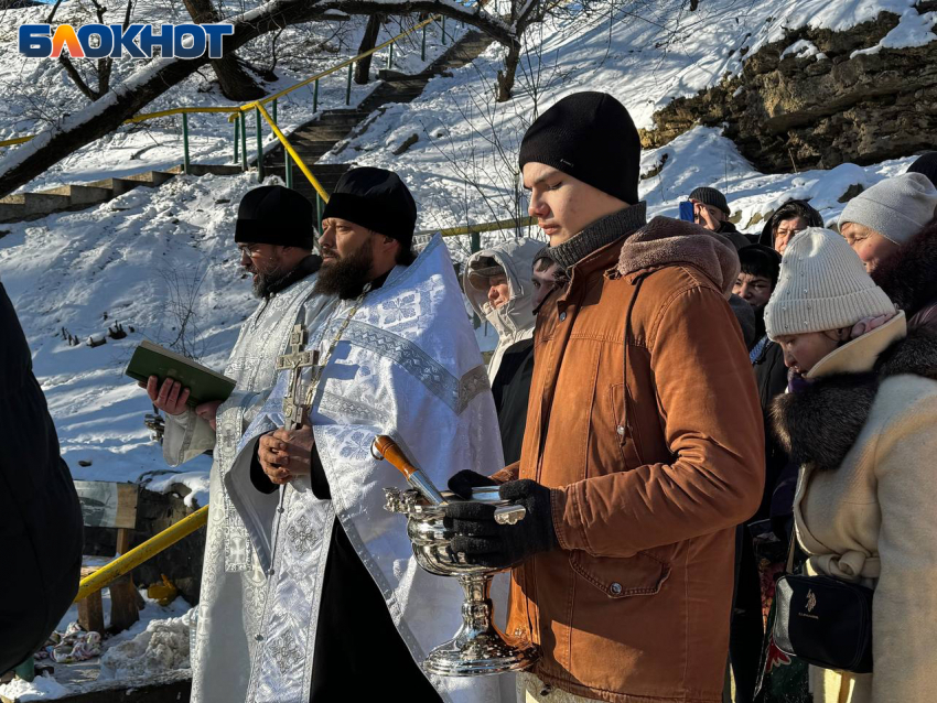 «Просто прет»: ростовчане поделились эмоциями после крещенских купаний 