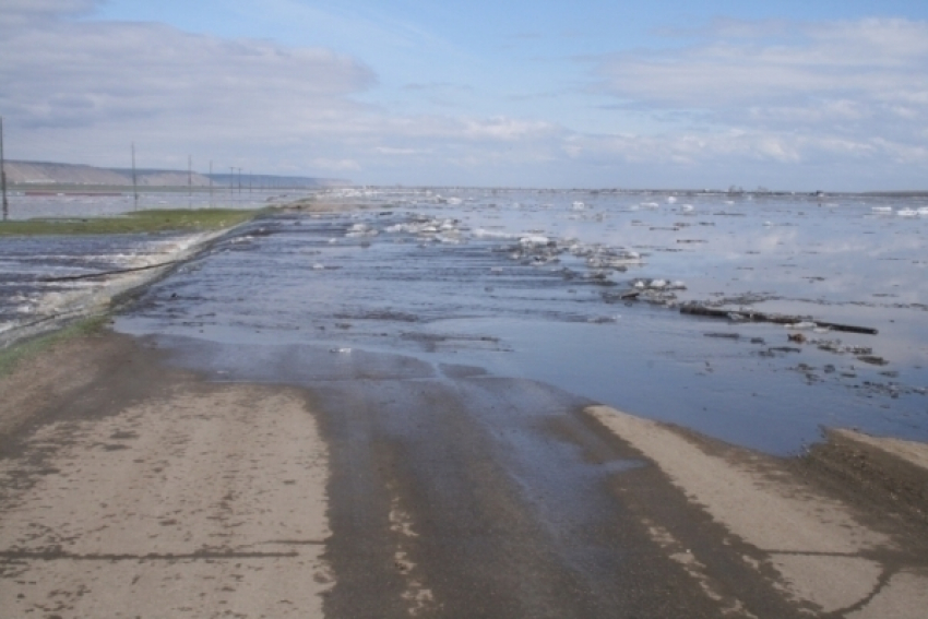 В Ростовской области неблагоприятный уровень воды в Дону сохранится до 19 апреля 