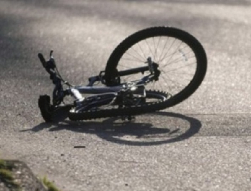 В Ростовской области в больнице скончалась 11-летняя велосипедистка, сбитая полицейским