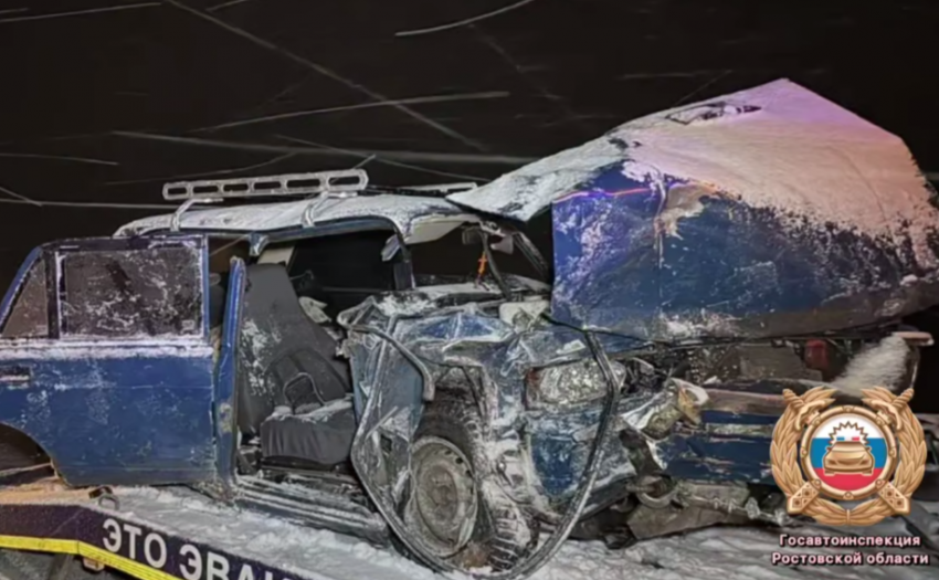 Два ребёнка и трое взрослых пострадали в лобовом столкновении на донской трассе