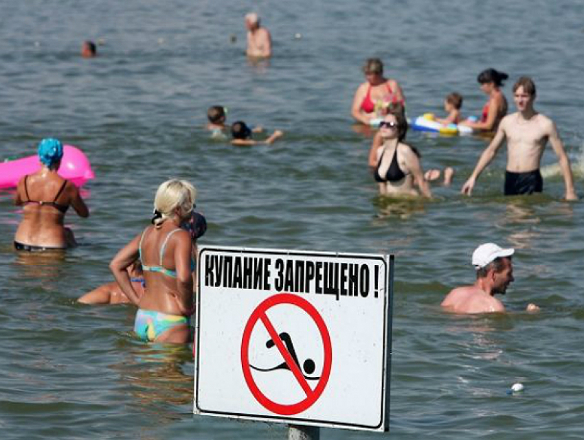 Купаться запрещено: опасными для жизни назвали почти все пляжи Ростова