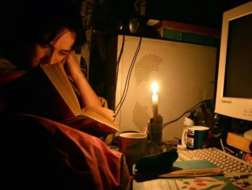 Жители сотен домов Ростова останутся без света после празднования 8 марта