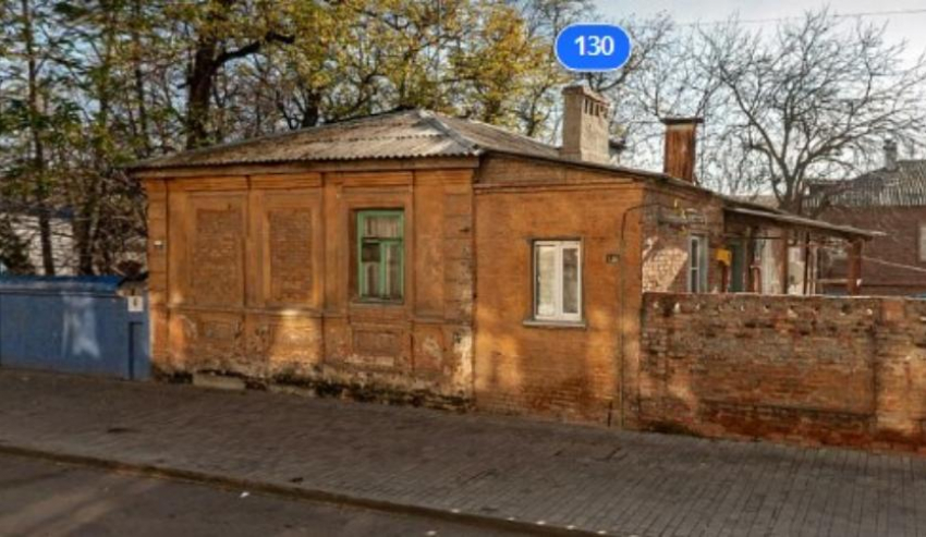 В Ростове на аукцион выставили два старинных здания