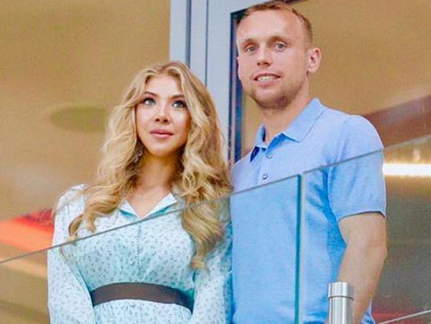 Суд обязал Дениса Глушакова содержать свою бывшую жену