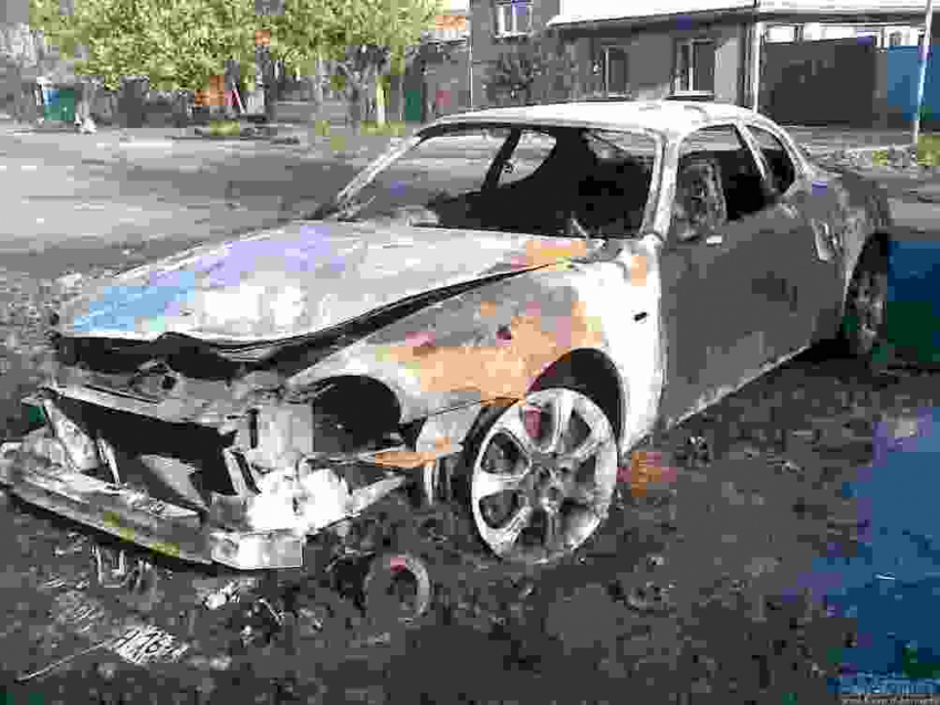 В Ростове автомобиль Maserati  сгорел на глазах у хозяина 