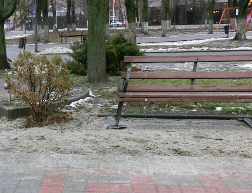 Власти Ростова собрались менять плитку еще в двух местах Большой Садовой