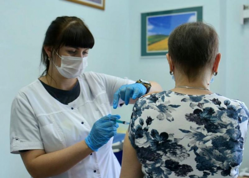 Власти Ростова-на-Дону рассказали о том, сколько жителей города вакцинировались от коронавируса