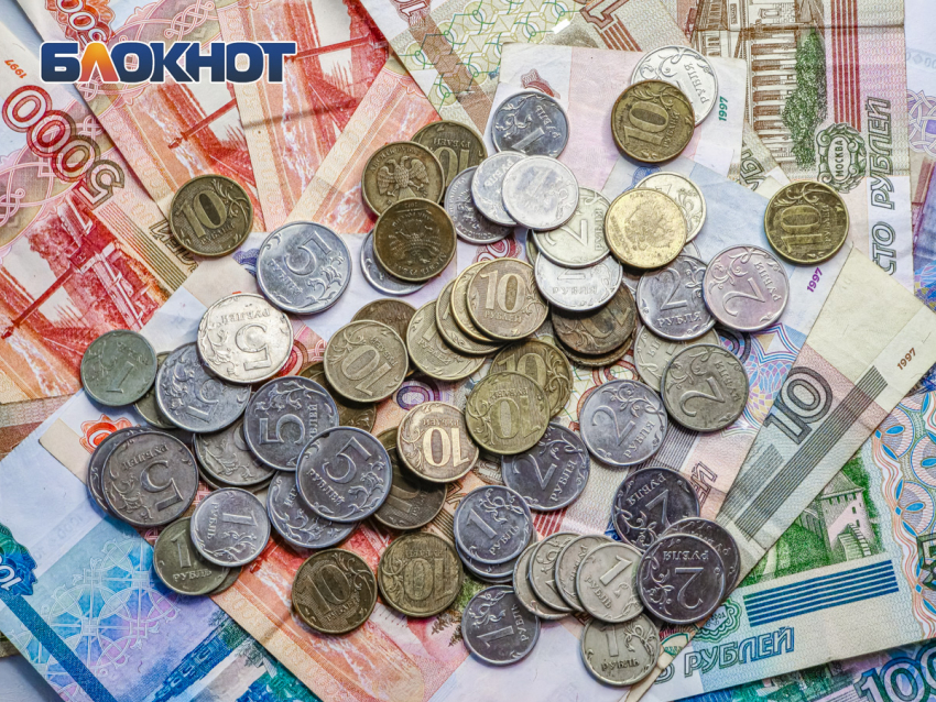 Стало известно, когда выплатят майские пенсии в Ростовской области  