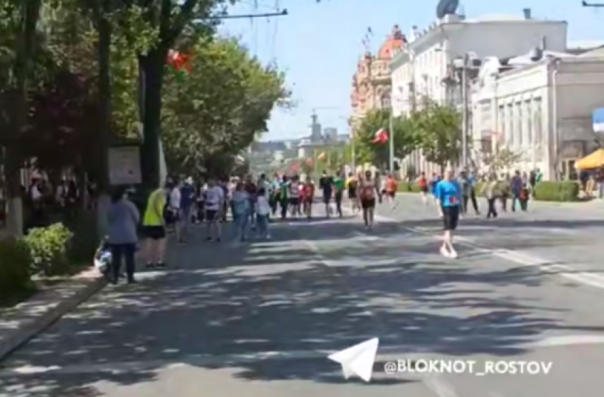 Ростов отметил 100-летний юбилей Первомайской легкоатлетической эстафеты