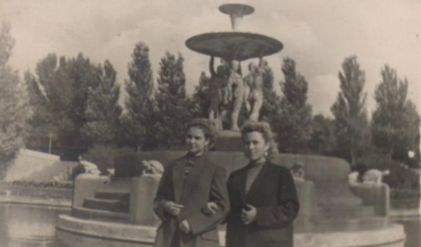 Парку Революции 100 лет: как городская окраина превратилась в любимое место отдыха ростовчан 