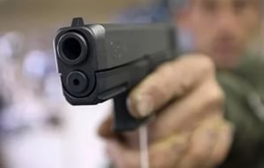 В Таганроге разыскивают подозреваемого в расстреле мужчины 