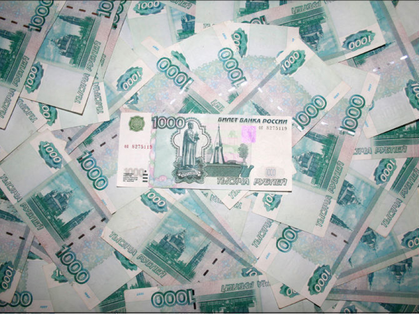 Почти 15 миллионов рублей потратят власти Ростовской области на поддержку малоимущих