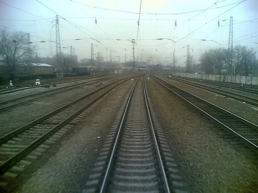 В Ростове закрыли опасные проходы через железную дорогу