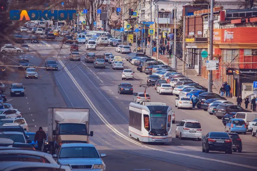 В Ростове из-за аварии изменилась схема движения трамвайных маршрутов