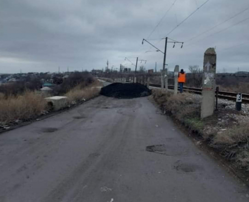 Власти Ростова заявили, что не перекрывали объездные дороги моста на Малиновского