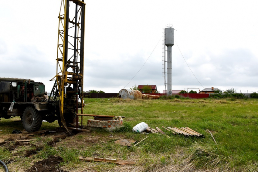 Власти Аксайского района не увидели кишечной палочки в воде, а жители настаивают, что она есть