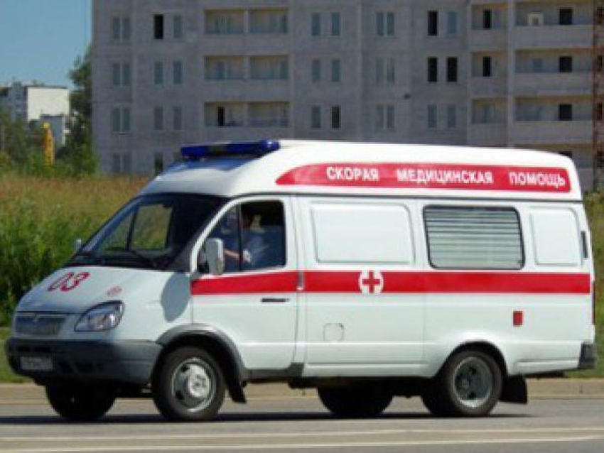 В Ростове на улице Красноармейской столкнулись две маршрутки: есть пострадавшие