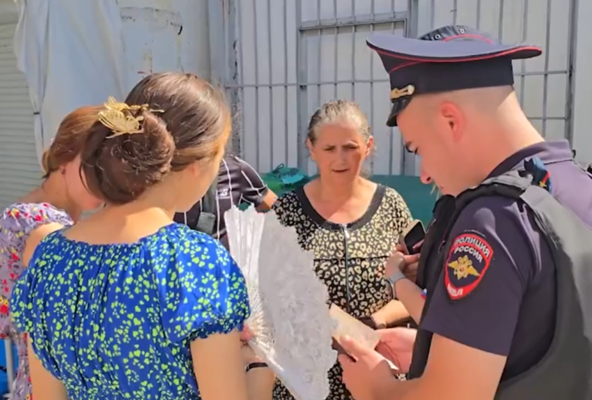На «Темернике» в Ростове полиция проверила больше тысячи торговых контейнеров