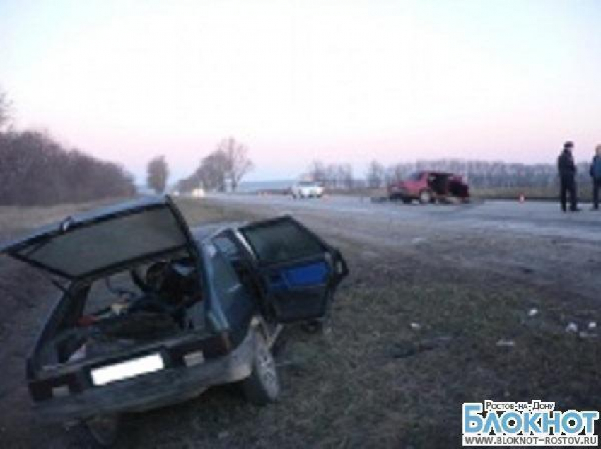 В ДТП на трассе Ростов-Таганрог 2 погибли, 5 ранены