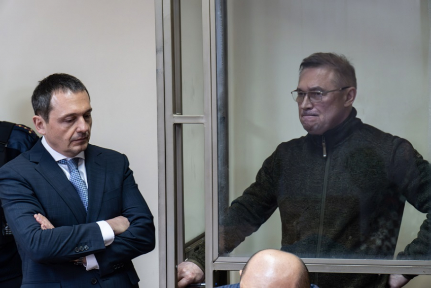 Бывшего заместителя губернатора РО Виктора Гончарова из тюремной камеры перевели в палату ЦГБ