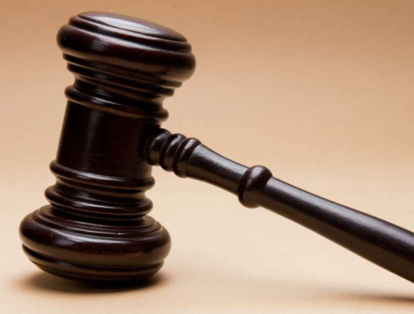 Ростовская судья не смогла оспорить лишение статуса из-за конфликта с силовиками