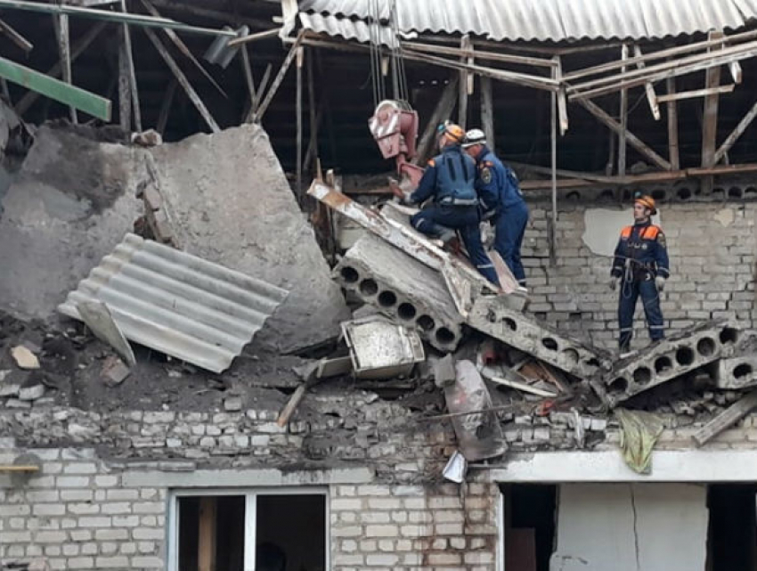 Следователи возбудили уголовное дело из-за гибели двух человек при взрыве газа в Ростовской области