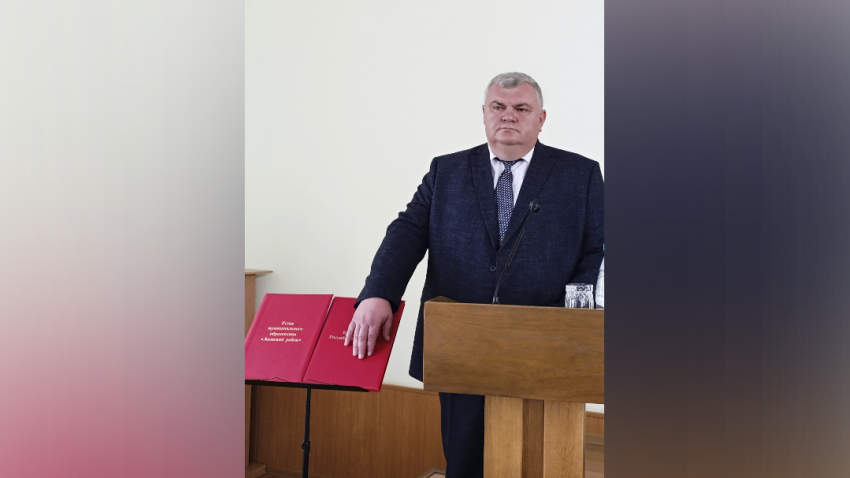 В Азовском районе с марта выбирали нового главу администрации 