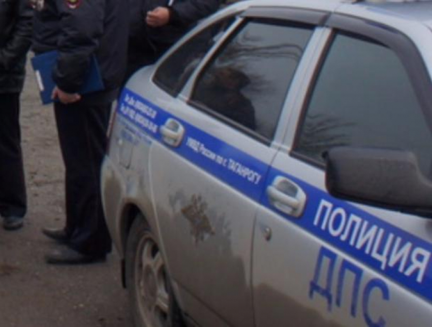 В ДТП с фурой в Ростовской области пострадали два водителя «легковушек»