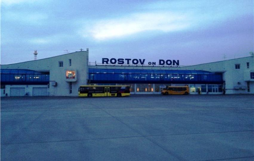 Самолет в Ростове не смог взлететь из-за птицы в двигателе 