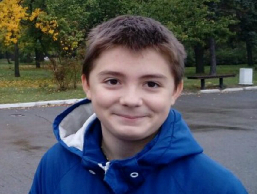 Сбежавшего из дома 12-летнего мальчика разыскивают в Ростовской области
