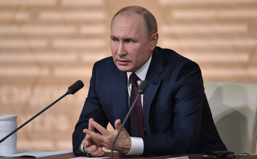 Владимира Путина позвали на всемирный конгресс казаков в Новочеркасск