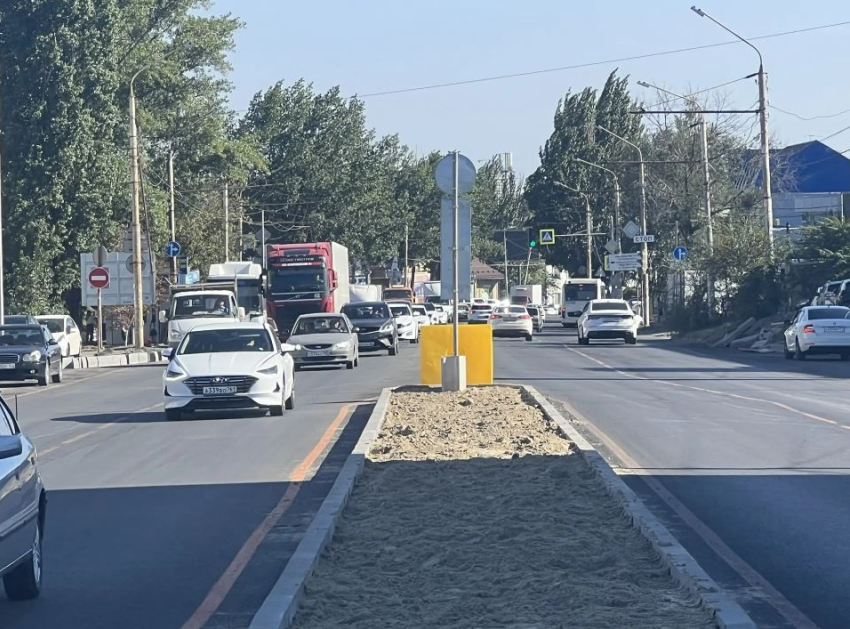 Четыре полосы для транспорта открыли на участке Вавилова в Ростове