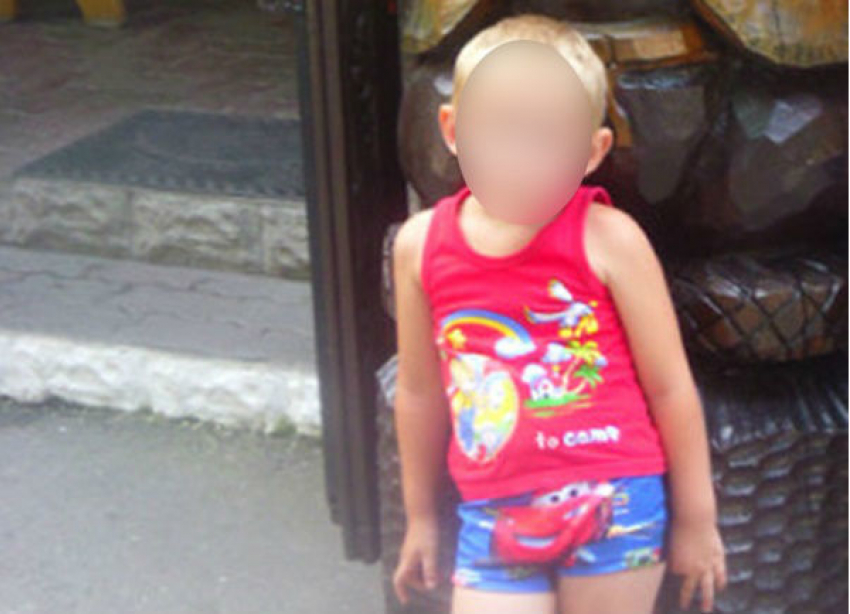 В Ростовской области воспитательница избила и заперла ребенка в чулане 