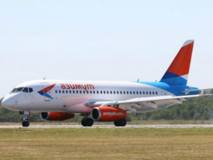 Авиакомпания «Азимут» выполнила первые рейсы из Ростова в столицы Урала и Сибири