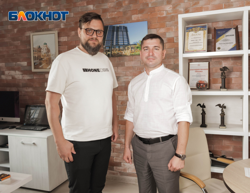 Взятки в вузах и оценки за поведение: обсуждаем с экспертом проблемы сферы образования на Дону