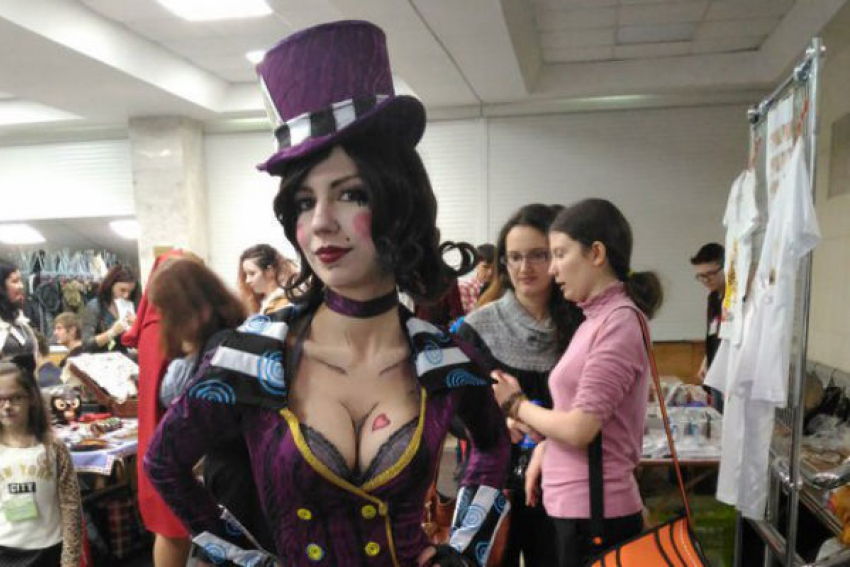 Сотни ростовчан покрасовались в костюмах героев аниме 