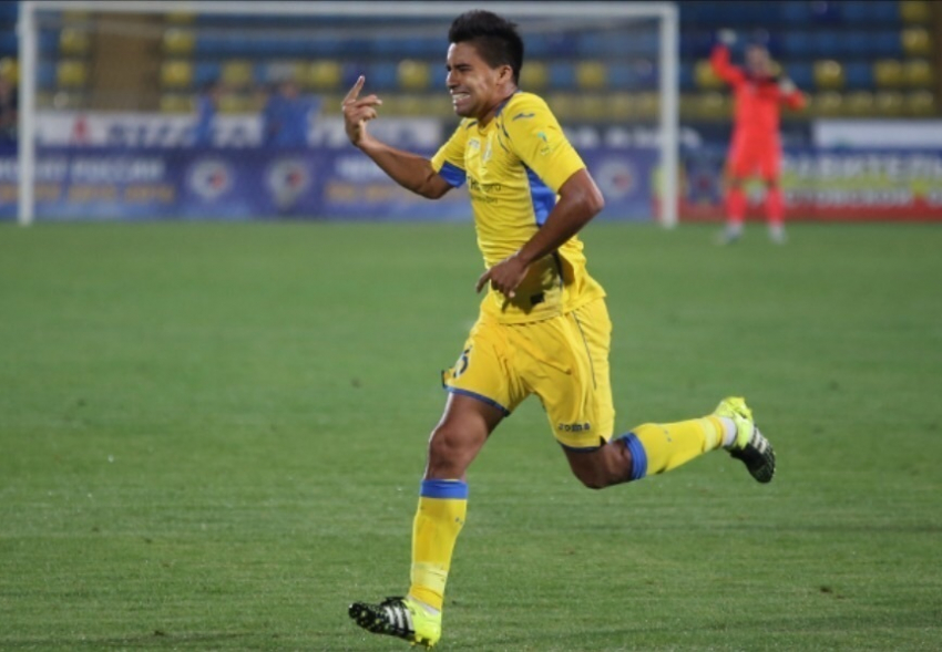ФК «Ростов» на своем поле обыграл пермский «Амкар» со счетом 1:0