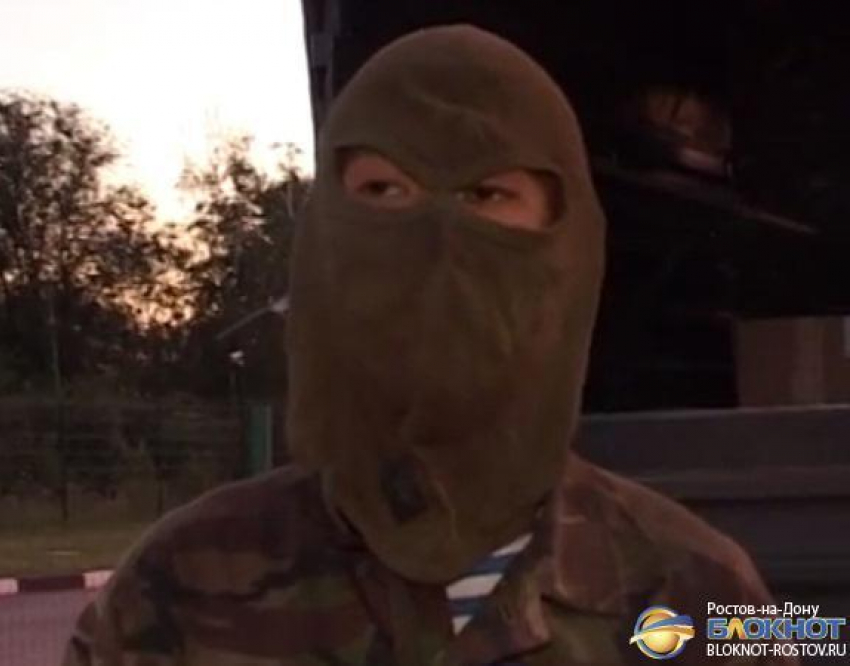 Нацгвардейцы, попавшие в окружение в ЛНР, попросили помощи в эвакуации у донских пограничников. Видео